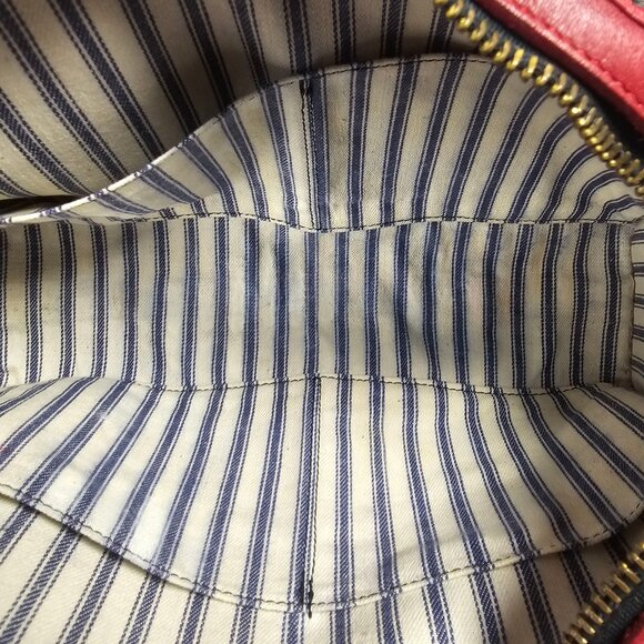 Coach Vintage Red Leather Travel Bag Case - Late 70s - Style 7225 - Picture 9 of 11